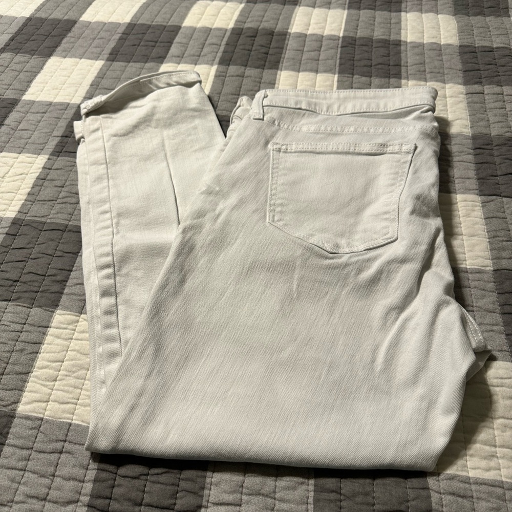 Gap Girlfriend Capri